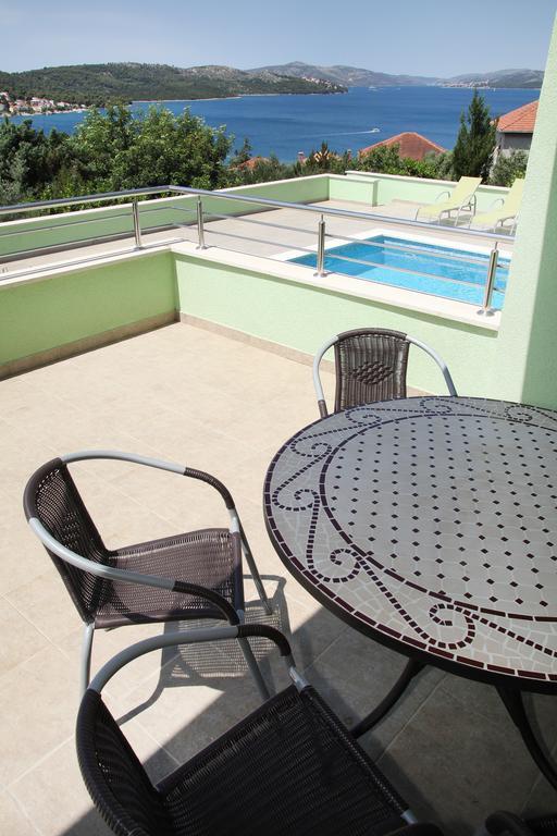 Apartments Delta Trogir Exterior photo