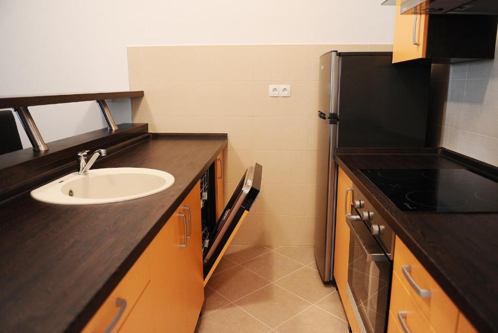 Apartments Delta Trogir Exterior photo