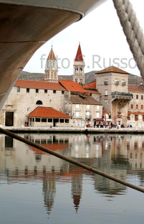 Apartments Delta Trogir Exterior photo