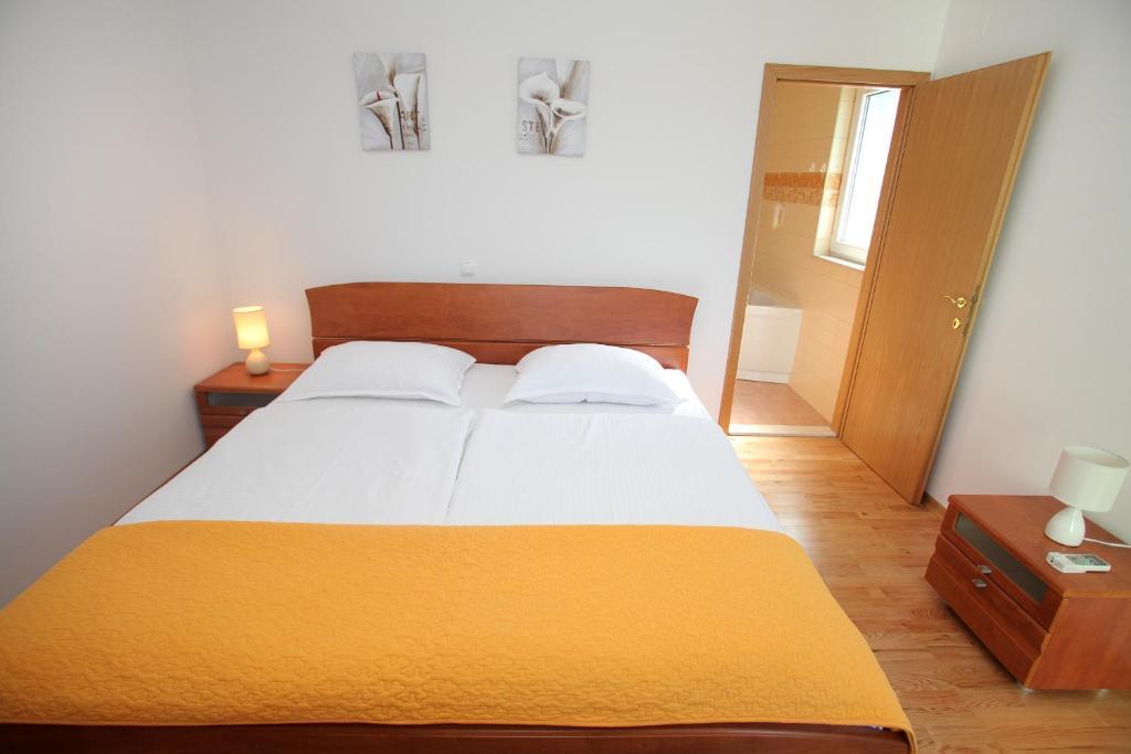 Apartments Delta Trogir Room photo