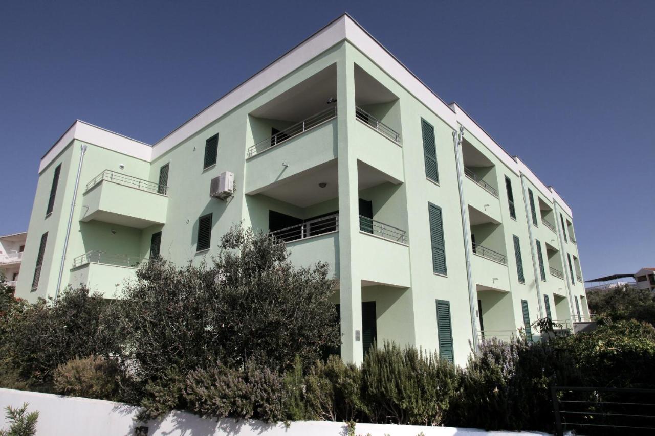 Apartments Delta Trogir Exterior photo
