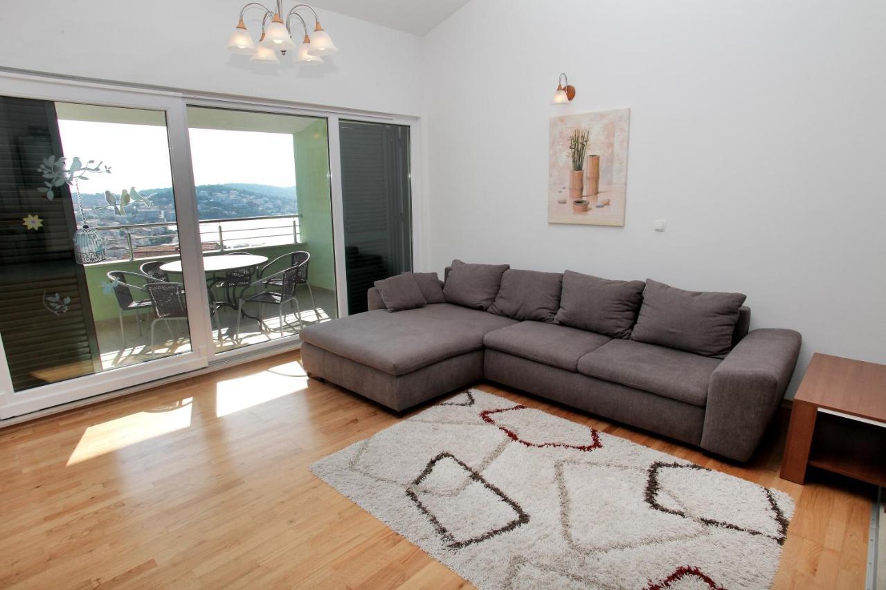 Apartments Delta Trogir Exterior photo
